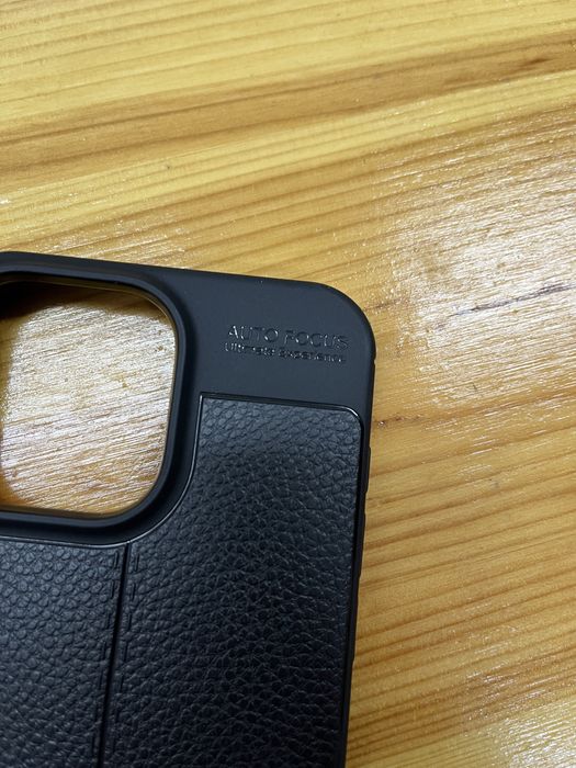 Протиударний чохол Litchi Texture на iPhone 15 Pro Max - чорний