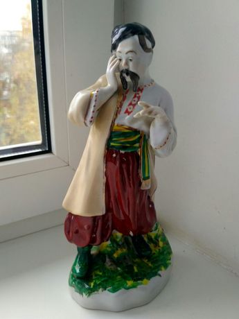 Сувенир статуэтка козак  450 грн