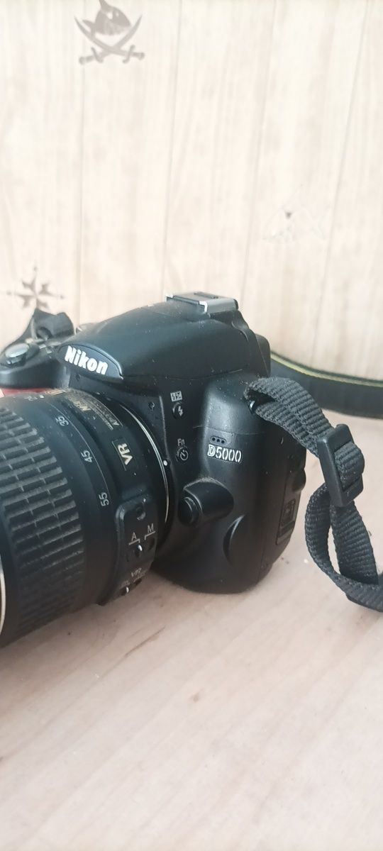 Фотоаппарат Nikon D-5000