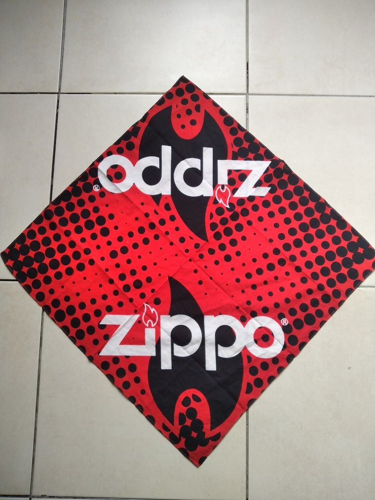 продам косынку бренда зажигалок Zippo