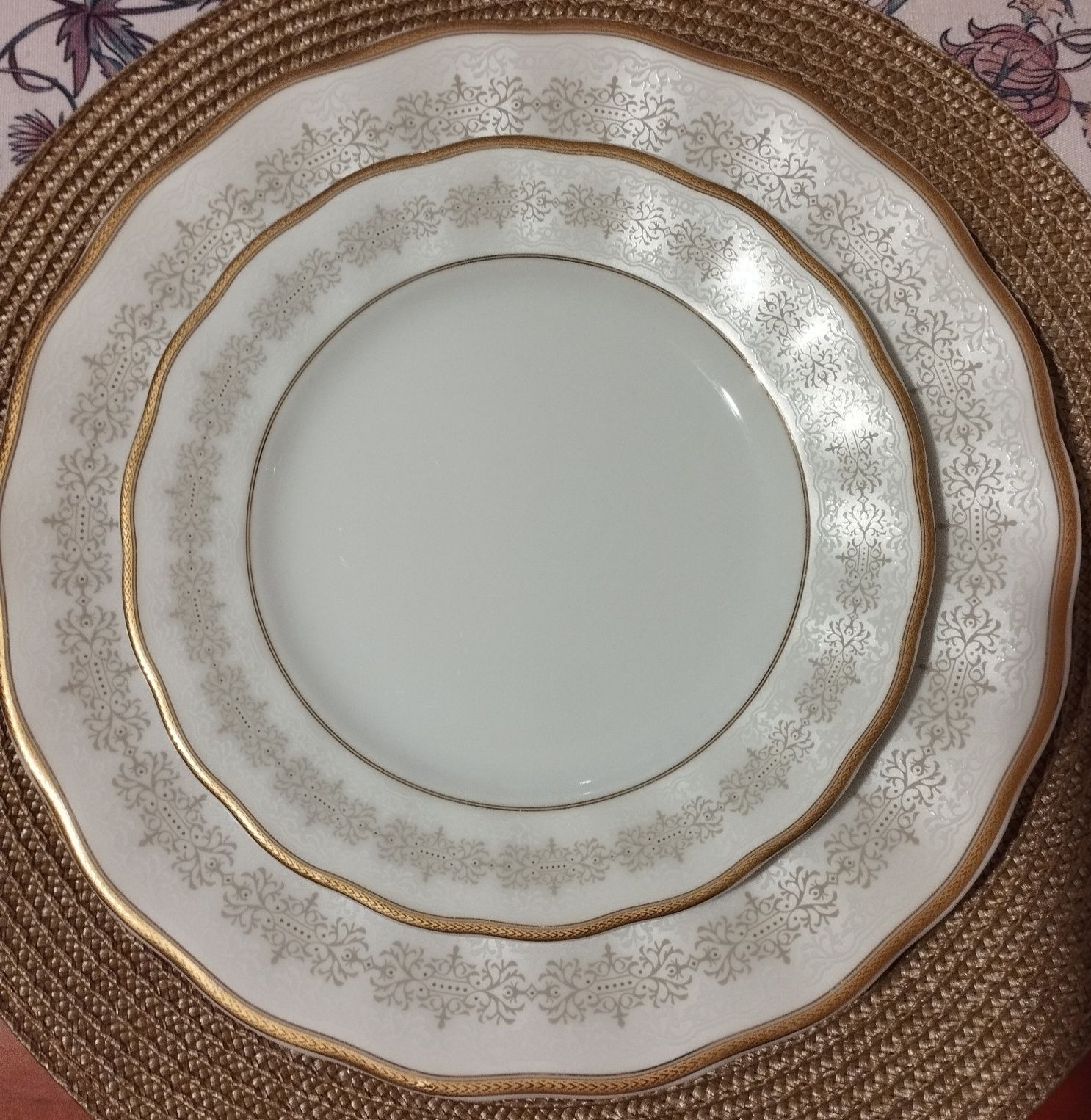 Serwis obiadowy porcelanowy