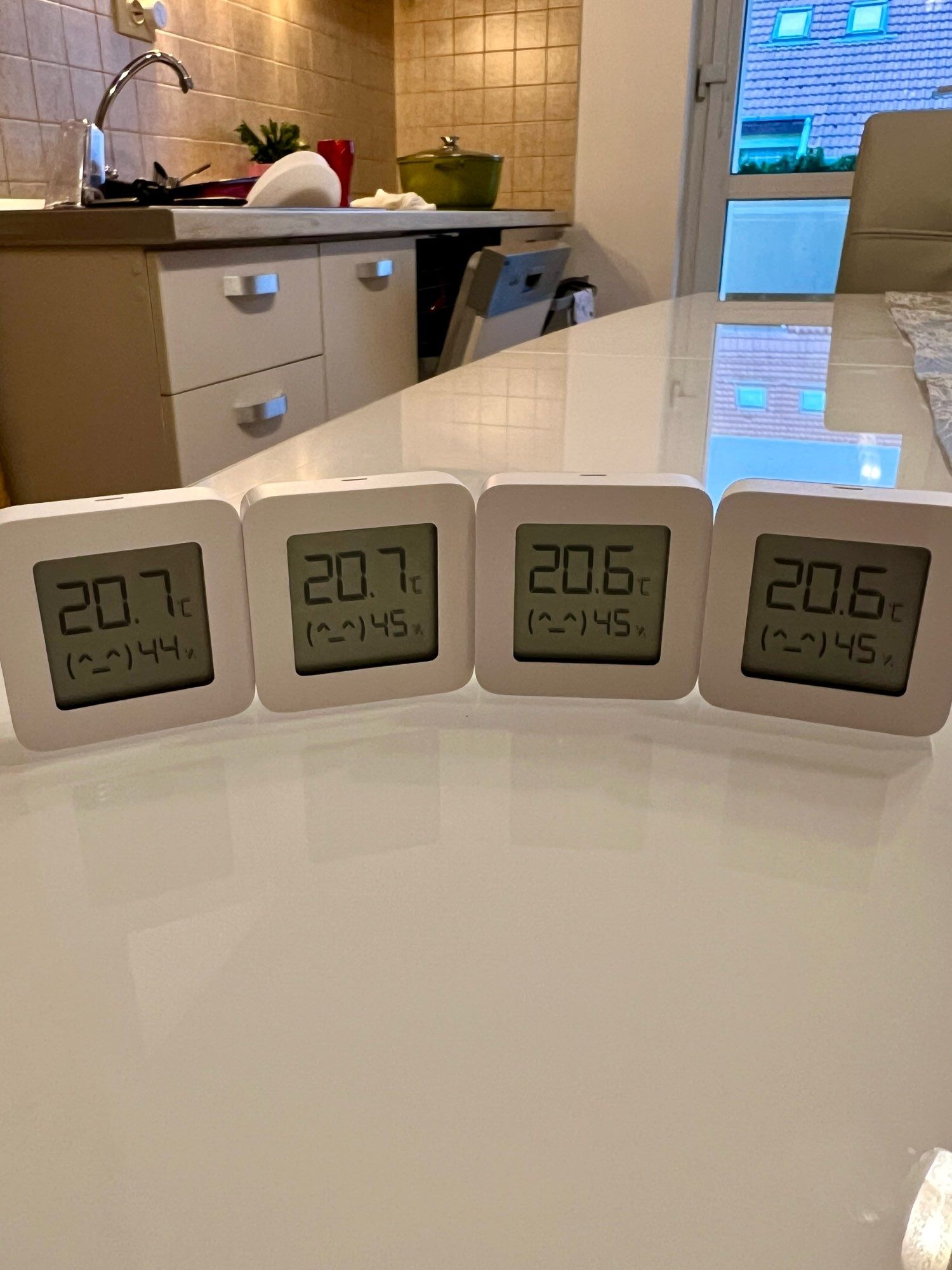 Датчик температури і вологості Xiaomi Mijia Bluetooth Thermometer 2