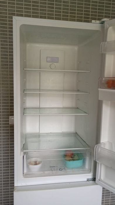 Frigorífico semi novo