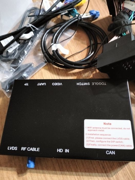 CarPlay & Android Auto – moduł Smart Multimedia Box do