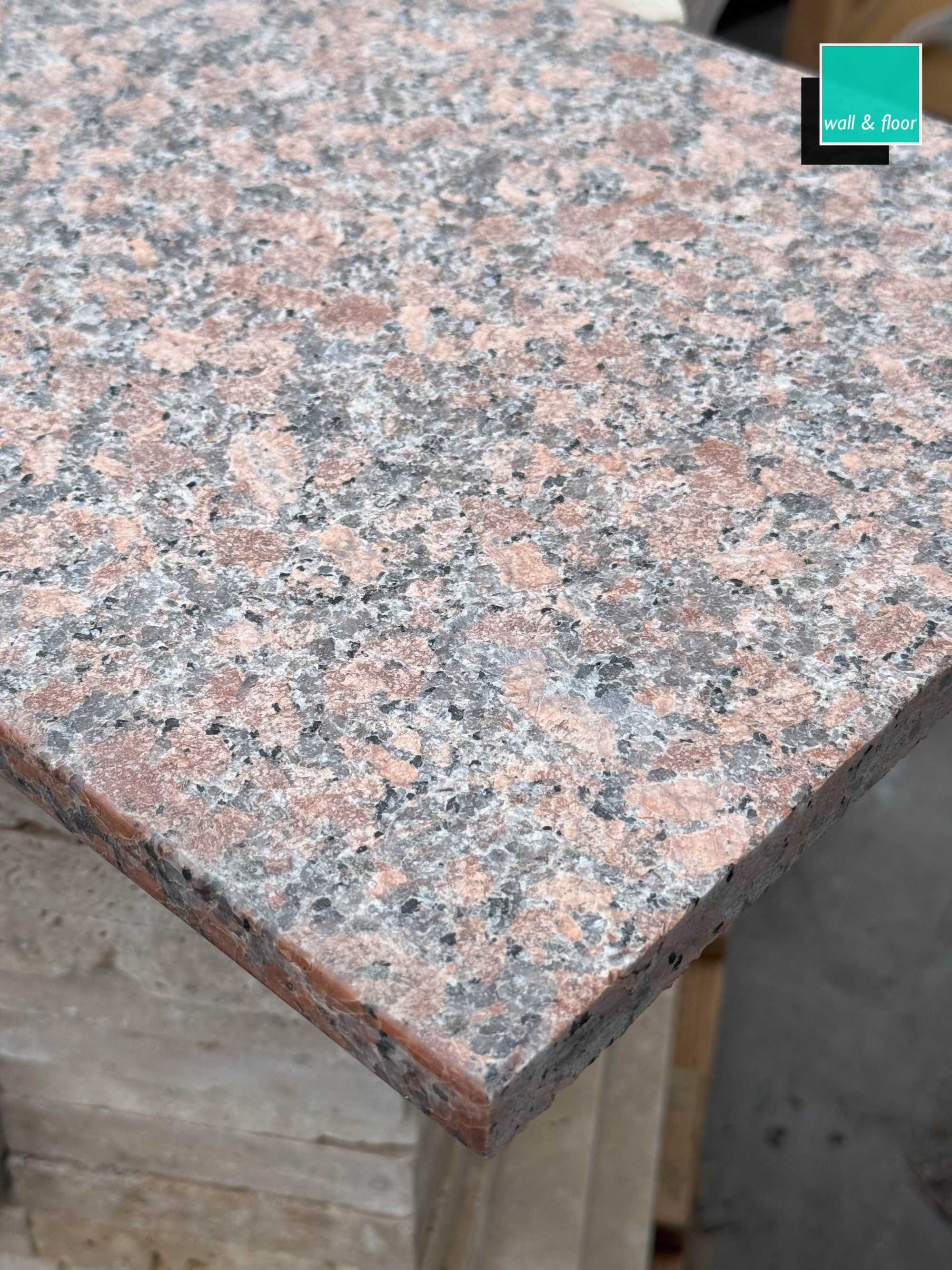 Płytka Granitowa Czerwona Płomieniowana Maple Red G562 60X60X2 Taras
