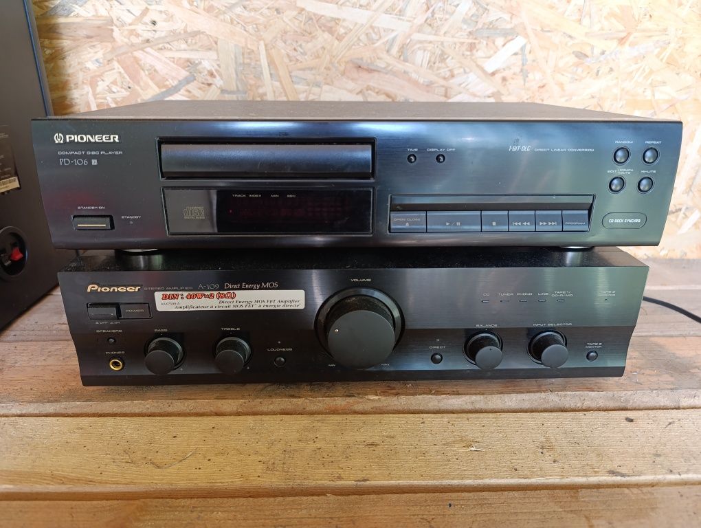 Pioneer CD amplituner