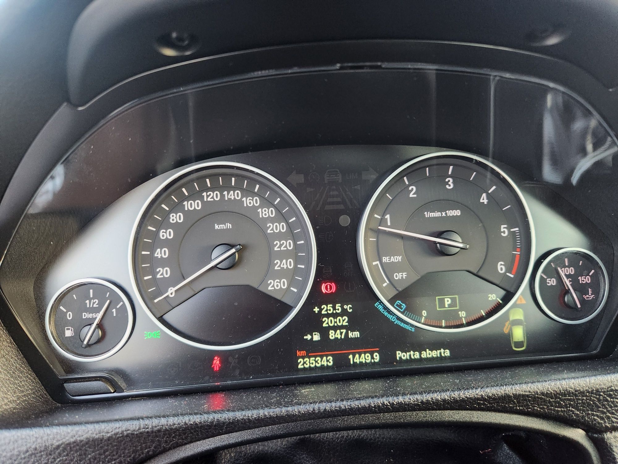 BMW 318 GT 2013 Luxury