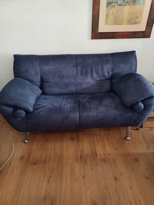 Sofa de 2 lugares azul