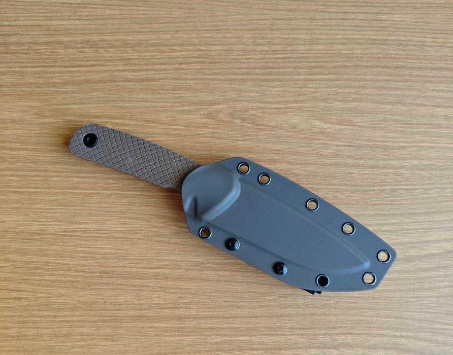 Брелок Zero Tolerance 0004