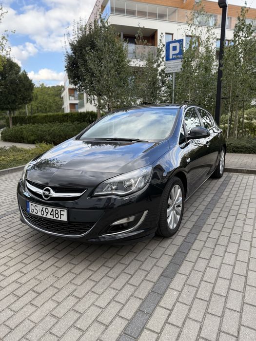 Opel Astra J 1.4 ecoflex NOWY rozrząd Bogate wyposażenie