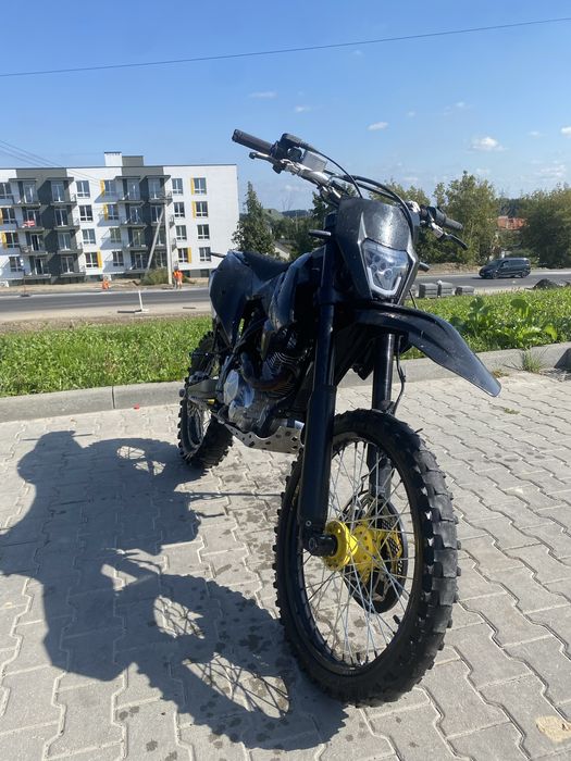 Продам кові адванс 300