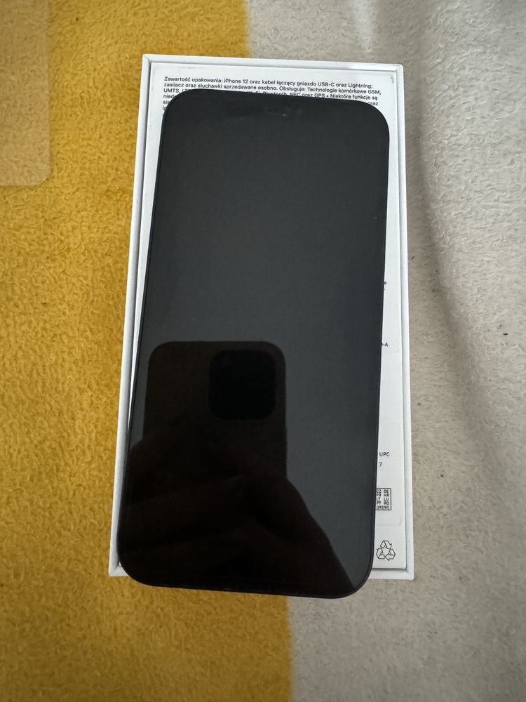 iPhone 12, Black, 64GB