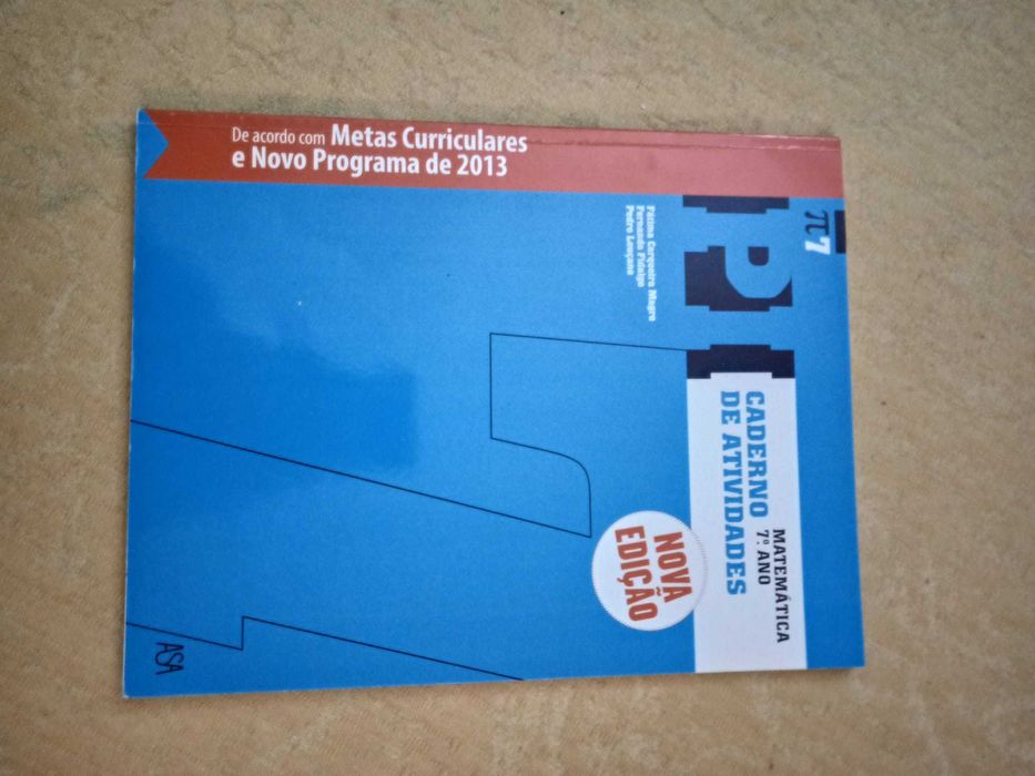 Notebook - Pi 7 Mathematics Grade 7 (NEW)64552277663361120