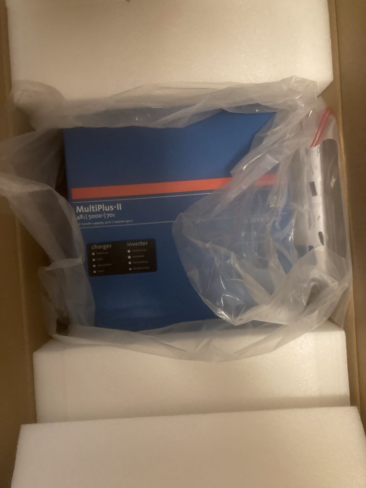 Інвертор Victron MultiPlus-II 48/5000/70-50