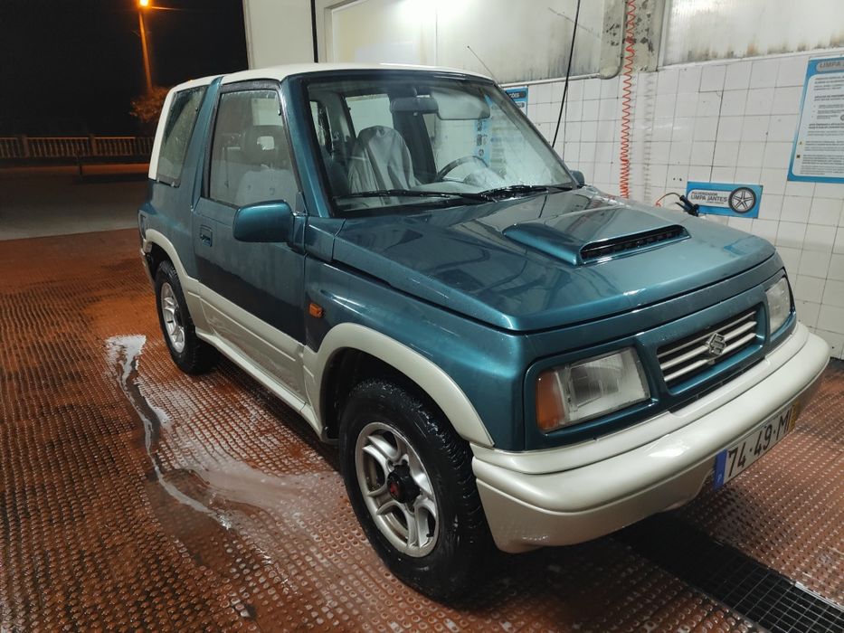 Suzuki Vitara descapotável