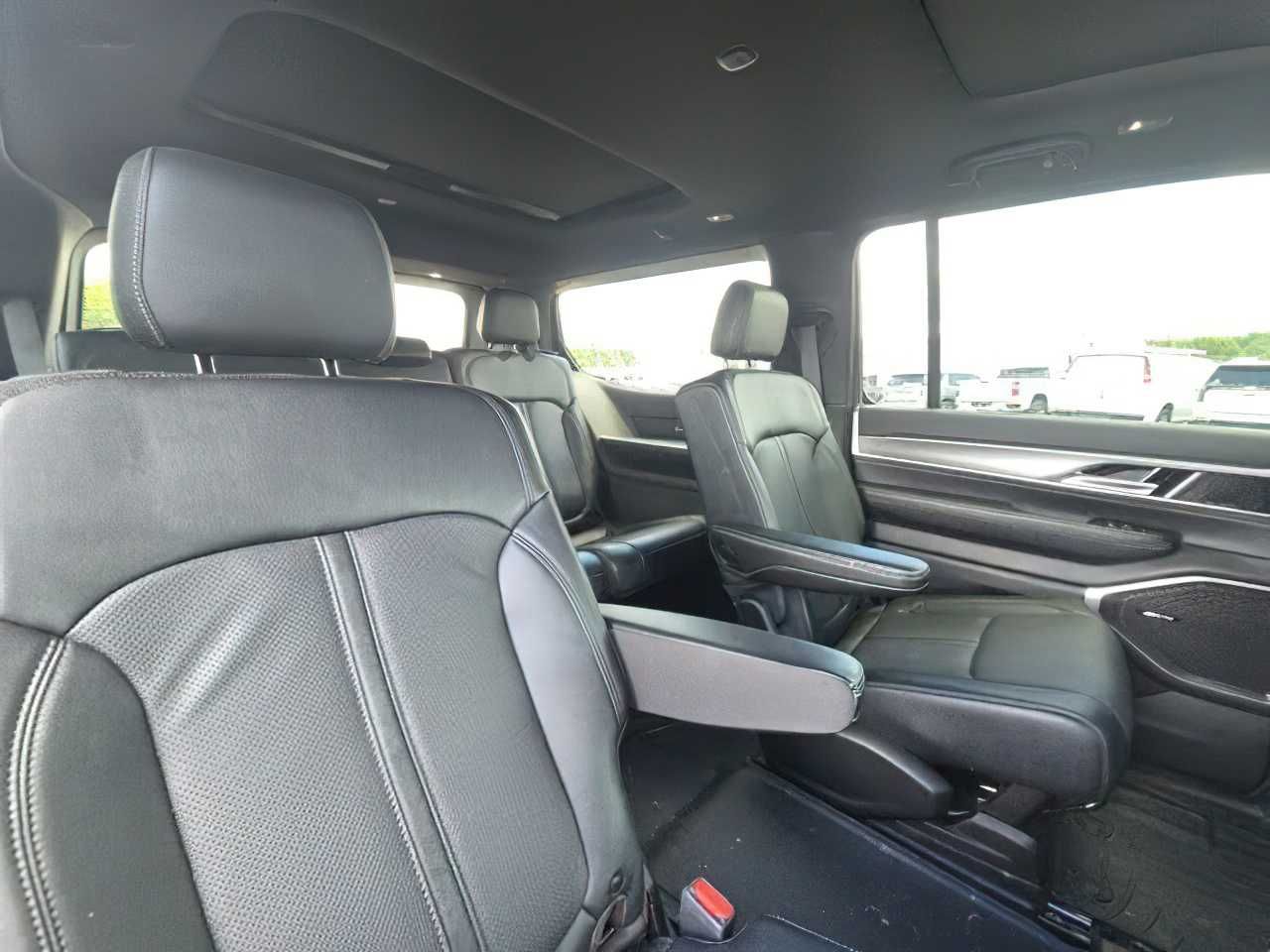 Jeep Wagoneer SERIES II 2023