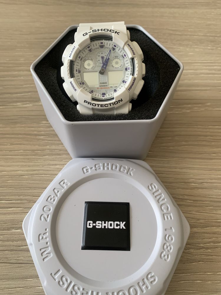 Zegarek G-shock  GA - 100A