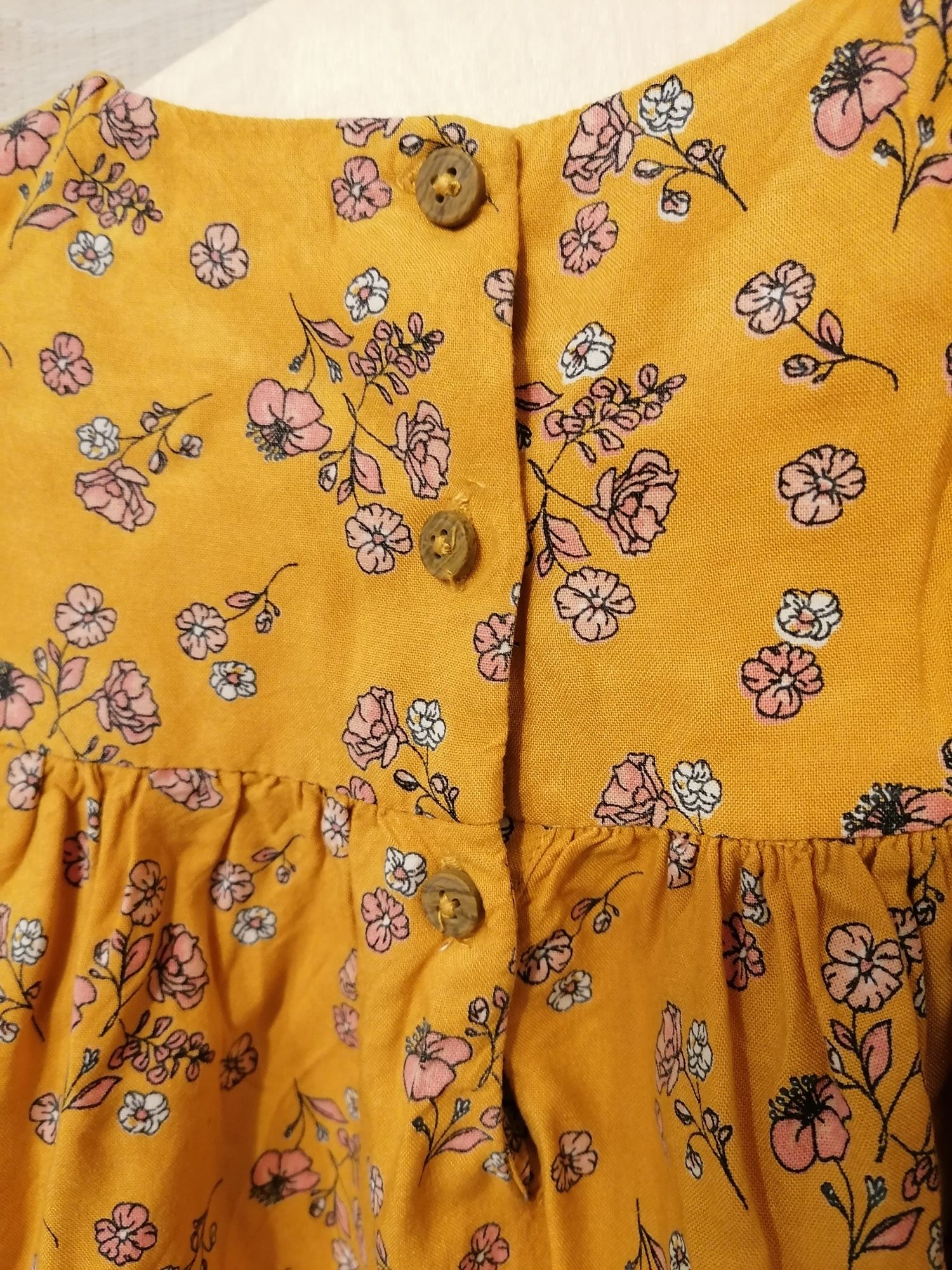 Bluzeczka dziewczęca Primark r.92, elegancka bluzka w kwiatki tunika
