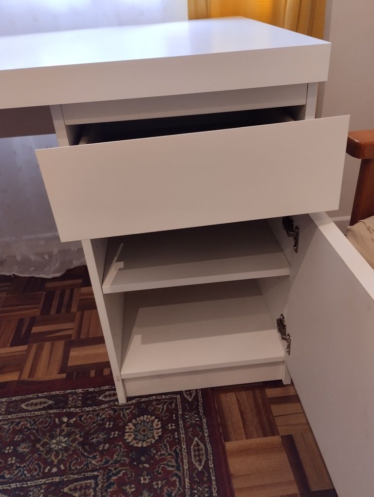 Secretária IKEA MALM Branca