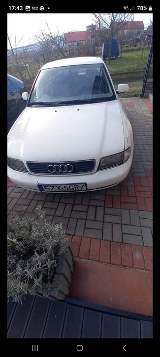 AUDI A4 1.6 benzyna 1995r
