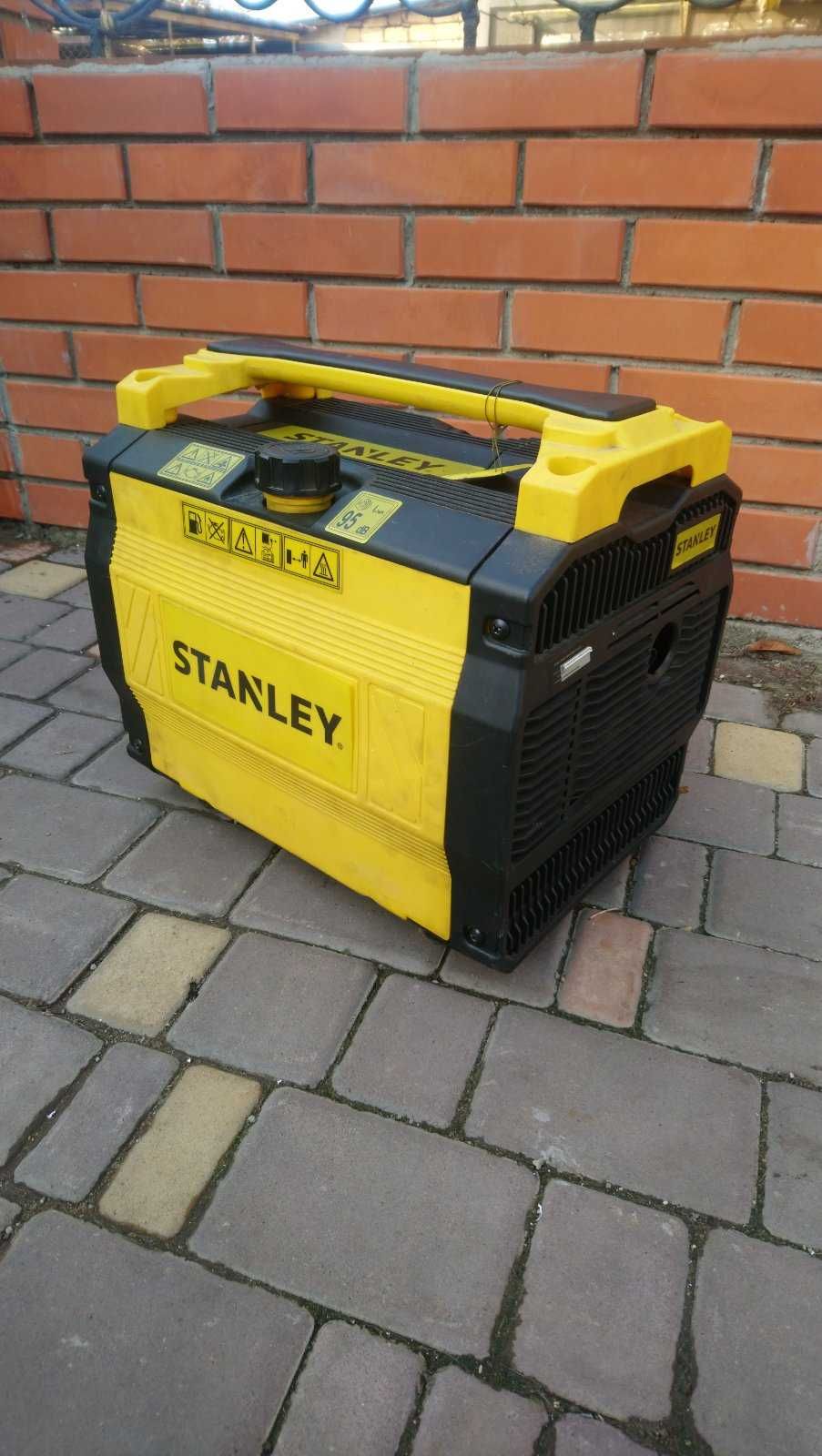 Инверторный бензиновый генератор STANLEY SIG 1200S
