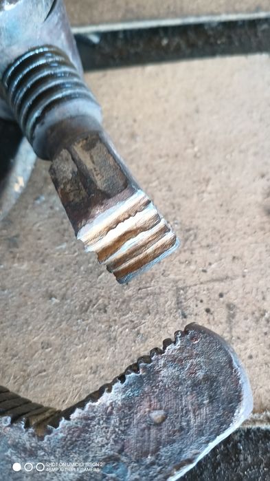 Ключ бурильника великий