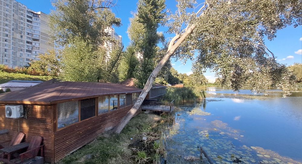 Оренда Комфортних теплих Альтанок Біля Озера "Срібний Кіл" наПозняках