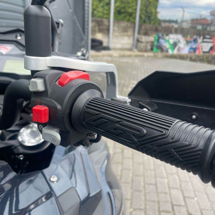 Benelli TRK 502 X