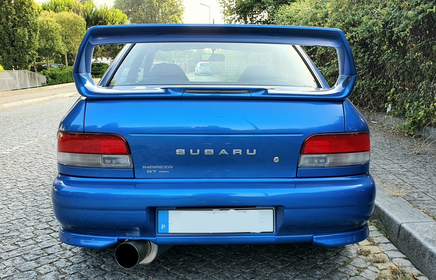 subaru impreza 2.0 WRX