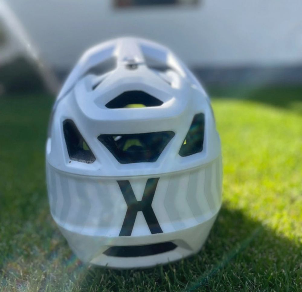 Kask fox proframe