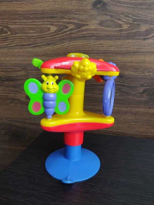 Набор  развивающих, тактильных  игрушек  для  малыша.