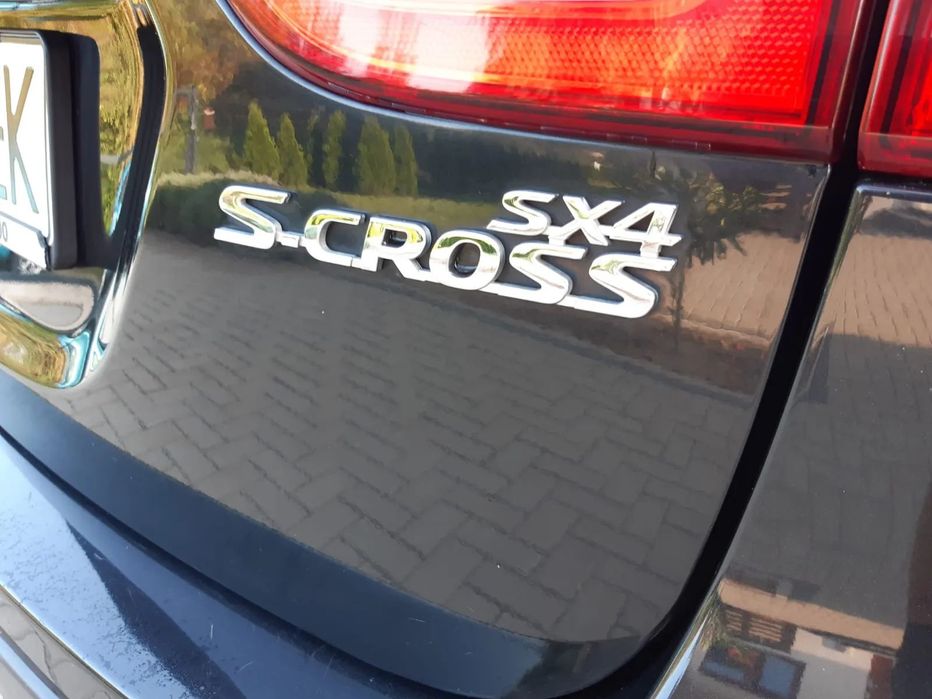 Suzuki SX4 S-Cross SX4 S-Cross 1.6 benzyna