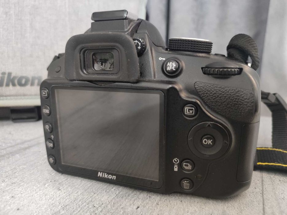 Фотоапарат Nikon D3200 18-55 VR Kit + сумка