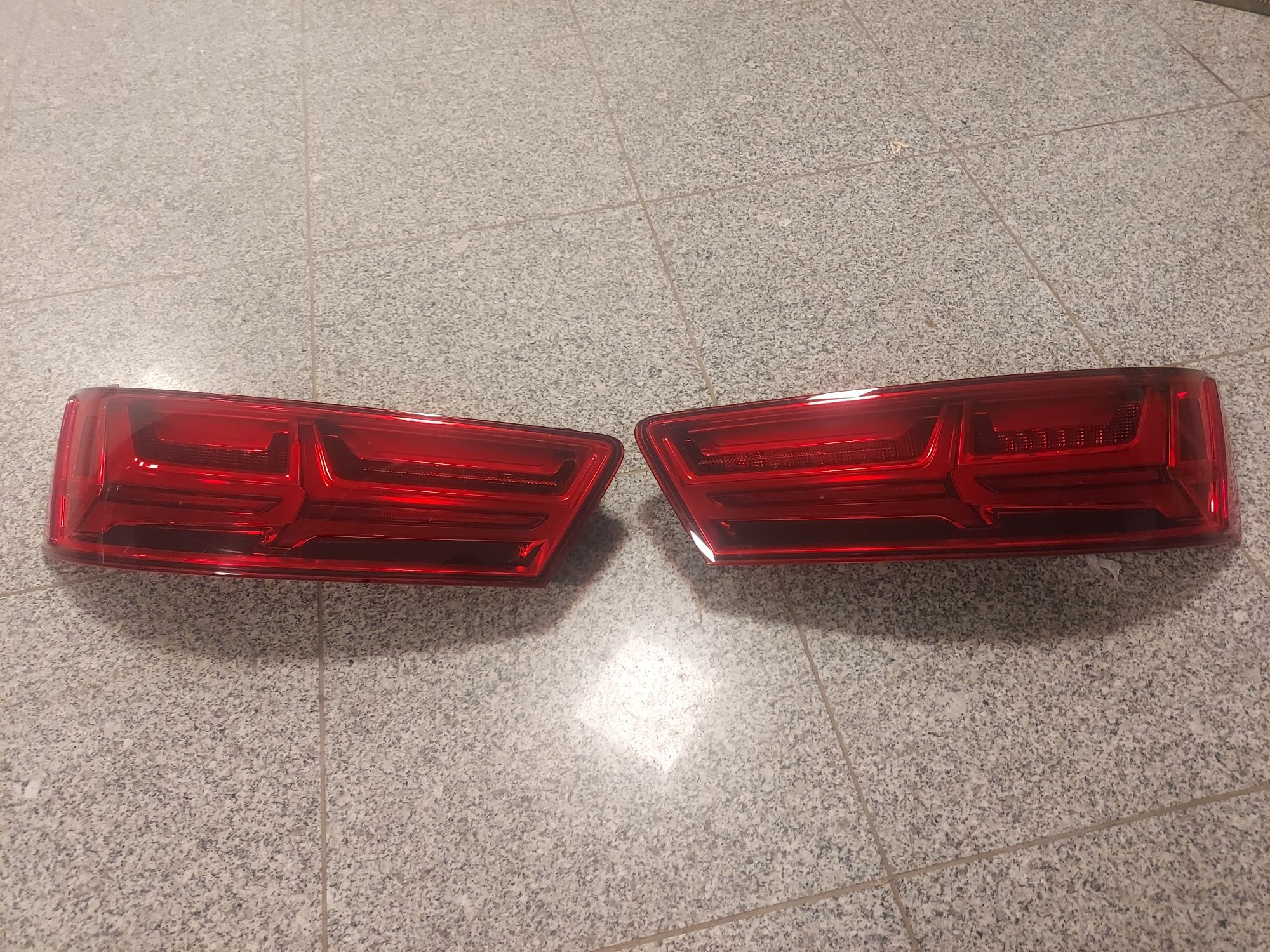 Lampy tył Q7 audi 4M0