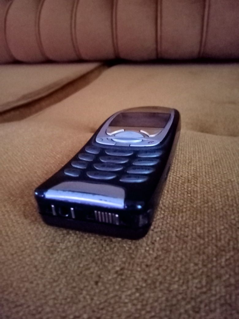 Nokia 6310  bez ładowarki