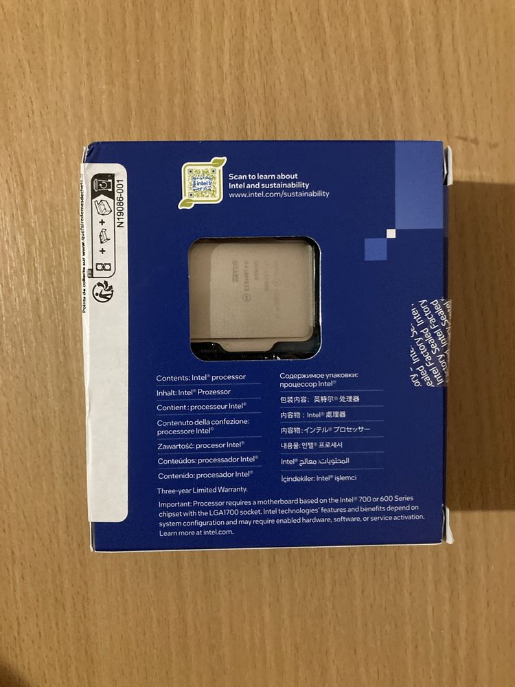 Процесор Intel i7-13700K Box Новий