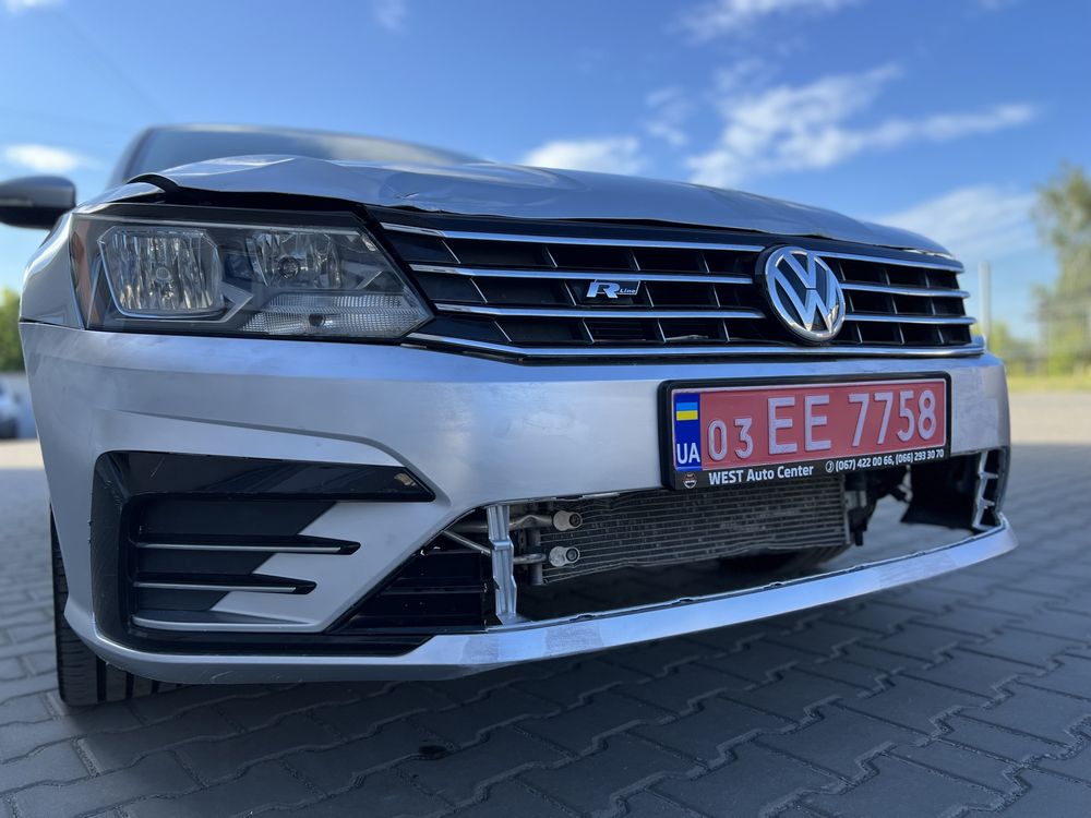 Volkswagen Passat B8 USA R-Line 2.0 Бензин 2018 57тис км