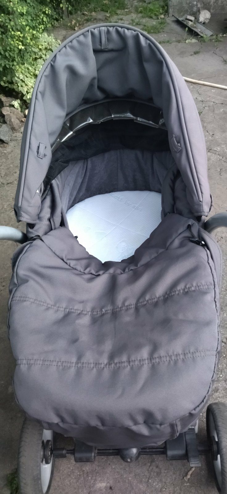Продам детскую коляску