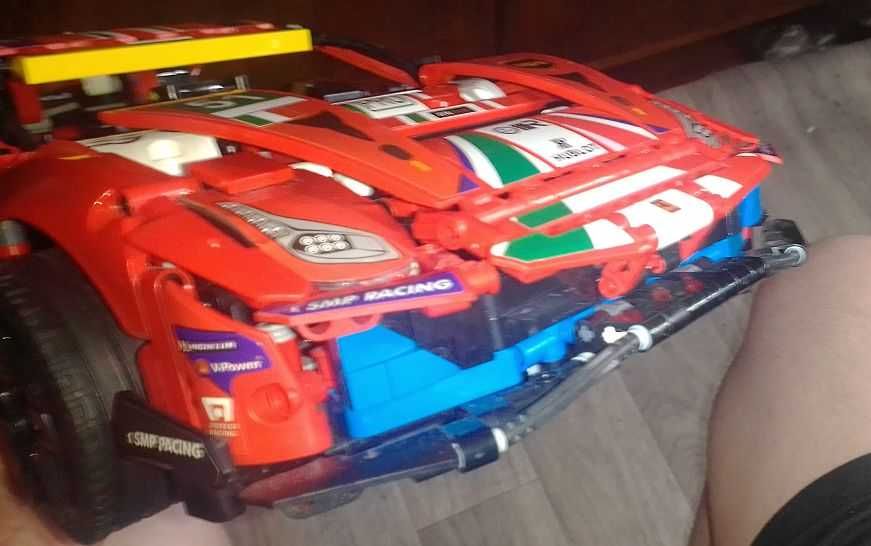 LEGO Technic Ferrari 488 GTE AF Corse №51 42125