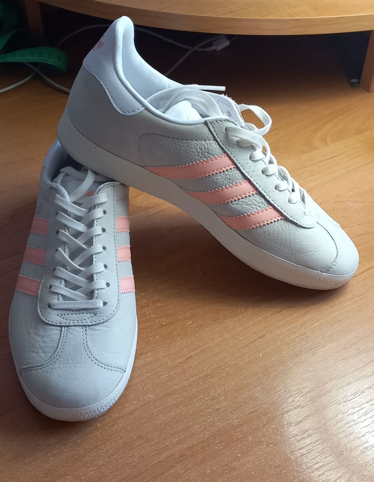 Женский кроссовки Adidas Gazelle