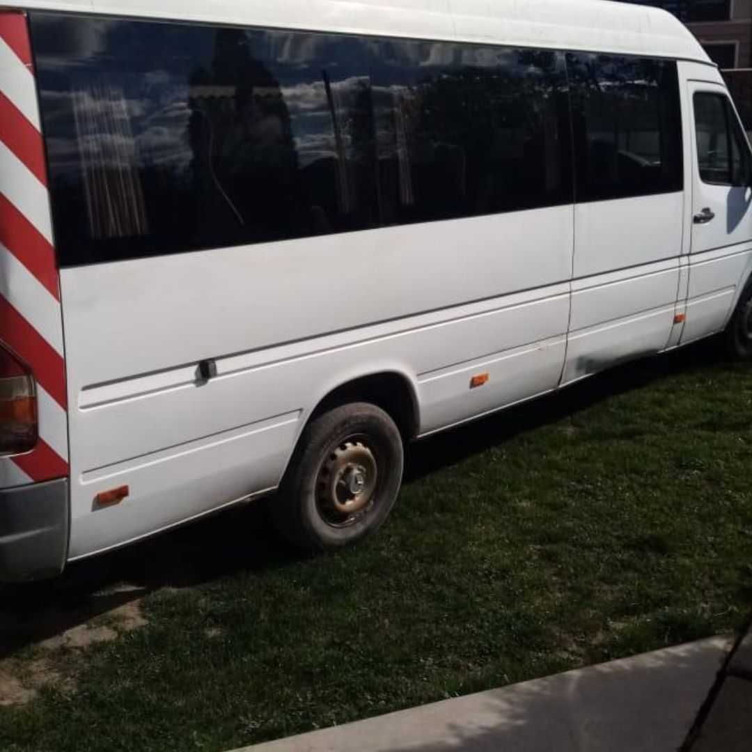 Mercedes-Benz Sprinter 312