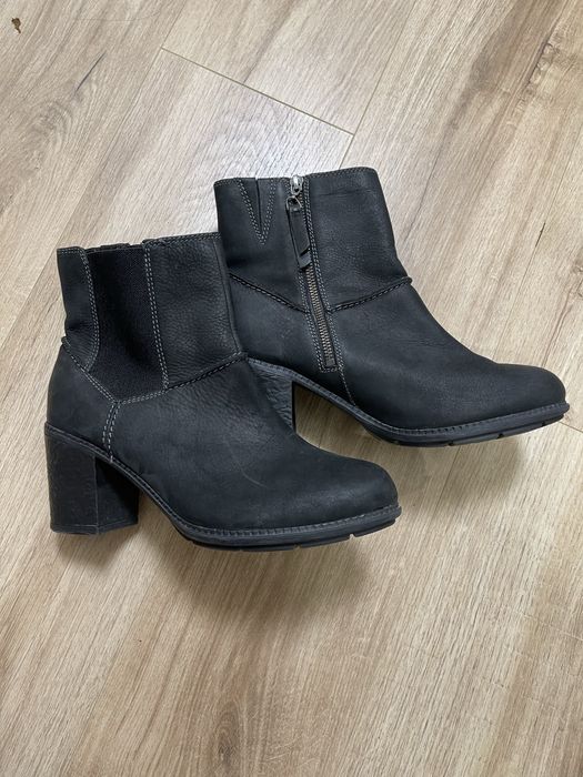 Ботинки женские Clarks