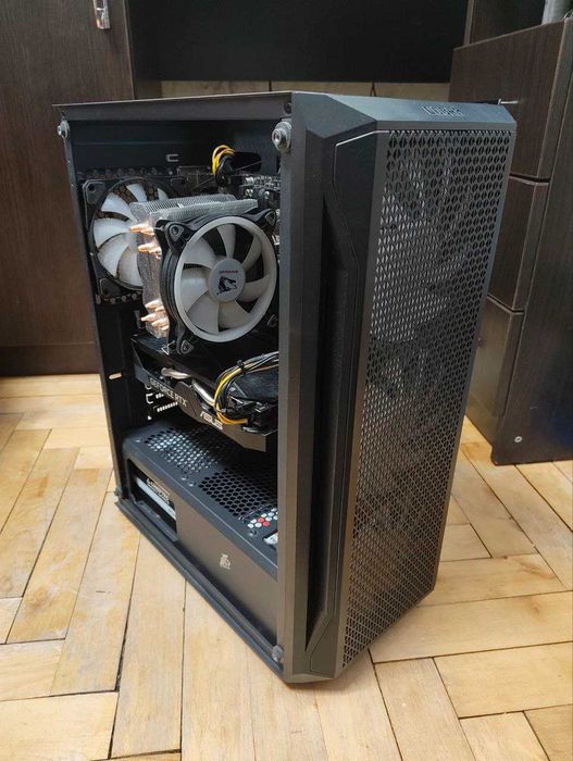 Ігровий комп'ютер rtx 2060, монітор , навушники та клавіатура