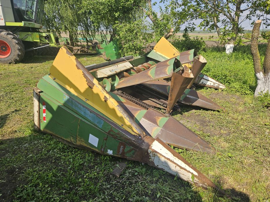 Продам  жатку кукурудзяну,жатка для кукурудзи Fantini 5р. john deere