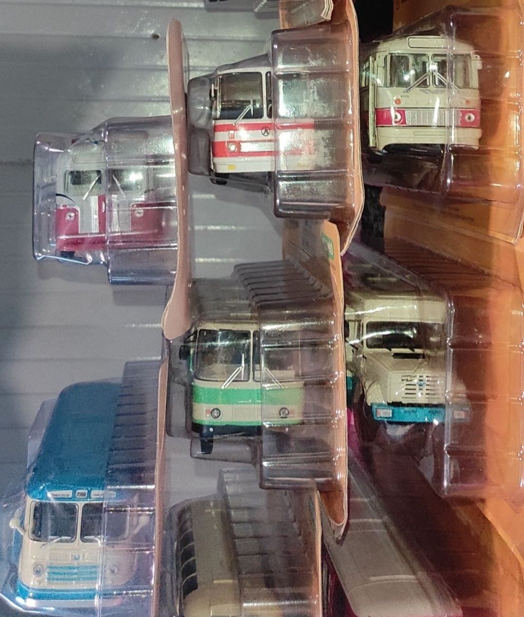 Модель 1/43 автобус журнальной серии наши автобусы