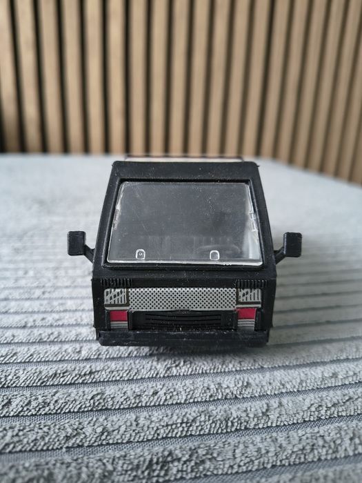 Ciężarówka auto PRL racing team Elf