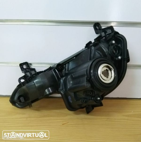 Farol suplementar Peugeot 508 modelo: 2010 até 2014 novo