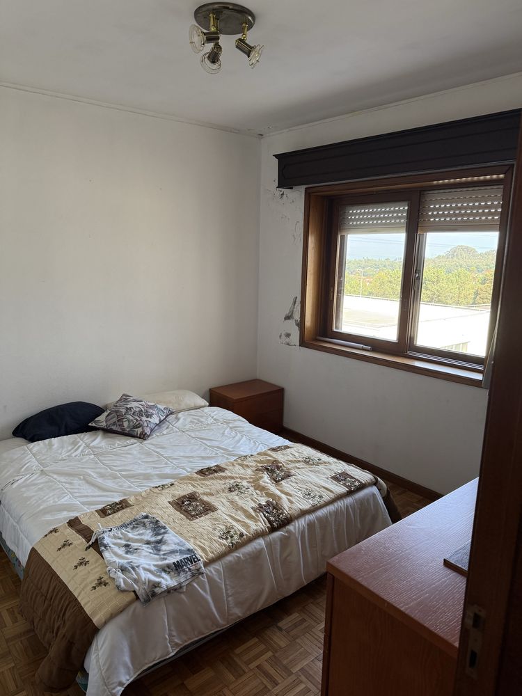 Arrendo quartos em casa
