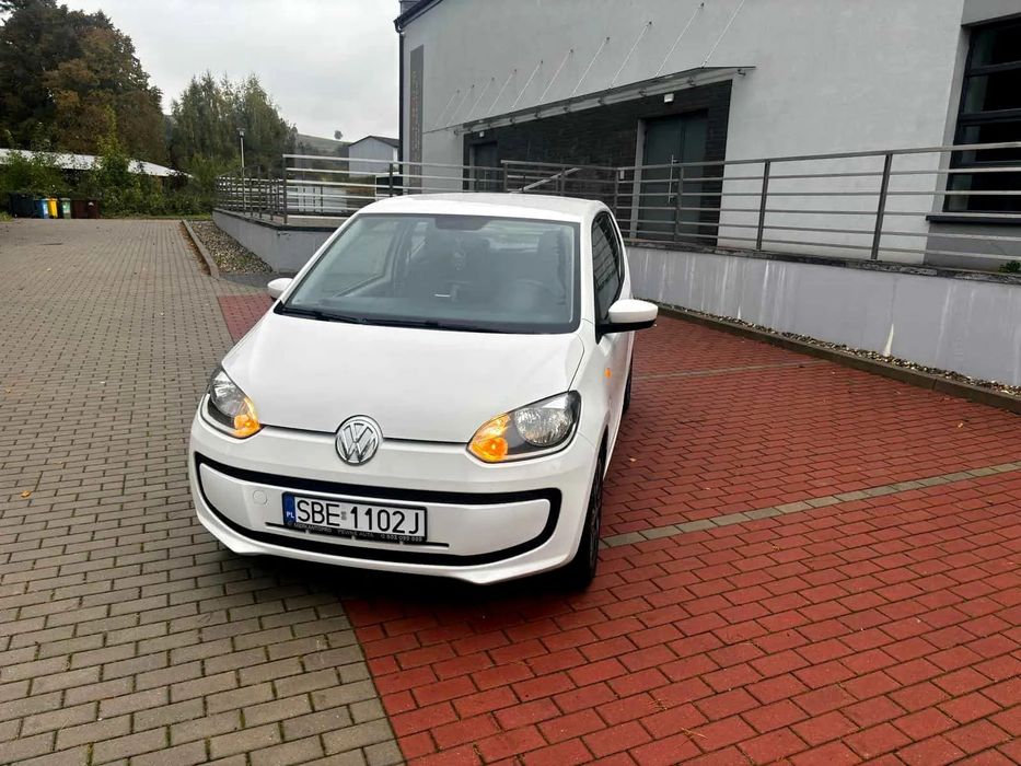 Volkswagen up! Nawigacja, Nowe opony, Oryginalny lakier