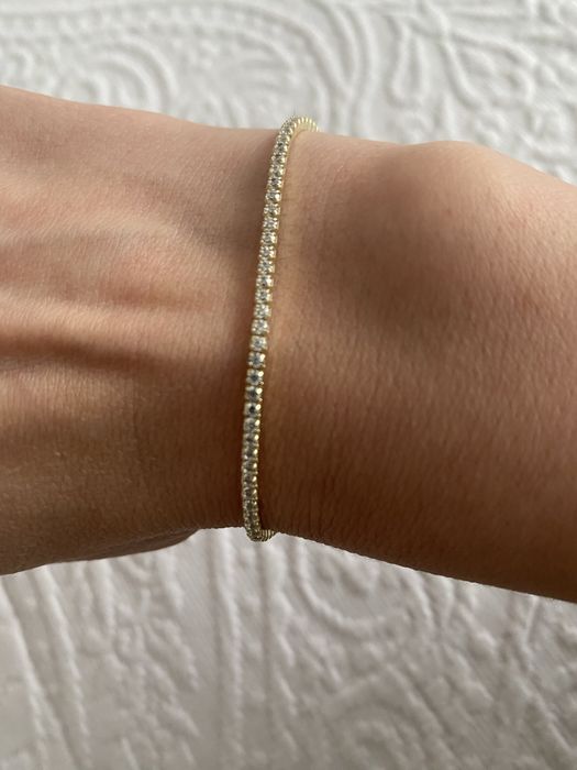 Pulseira prata dourada com zirconias. Novo